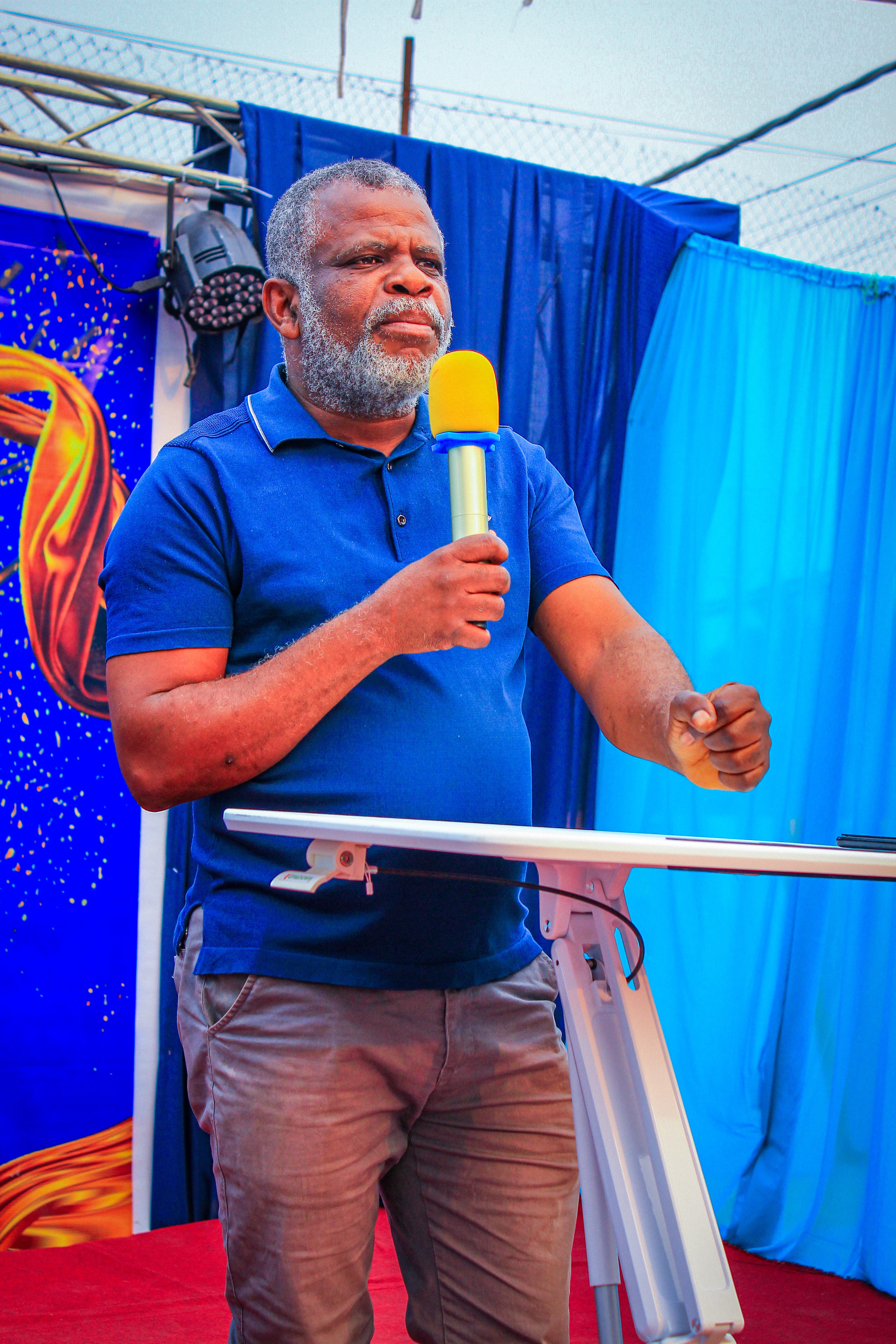 Remise des bourses d'études